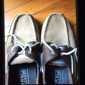 Sperry Topsiders